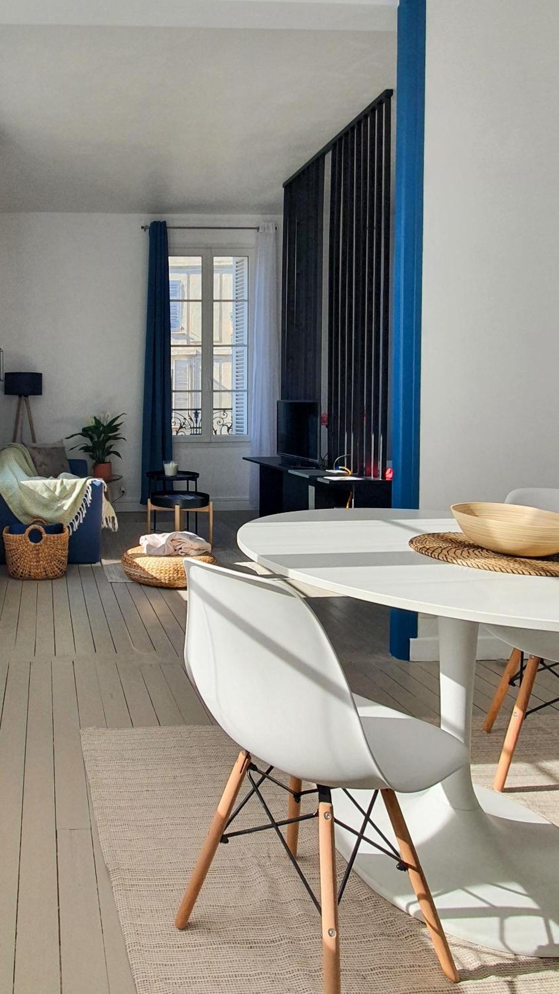 Charming Studio With View Of The Abbaye-Aux-Hommes Caen Rum bild